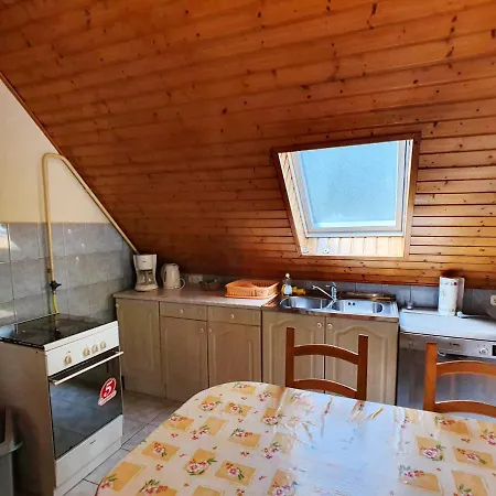 Lejlighed Csalogany Apartment - Biro Tours Nr 152 Vonyarcvashegy