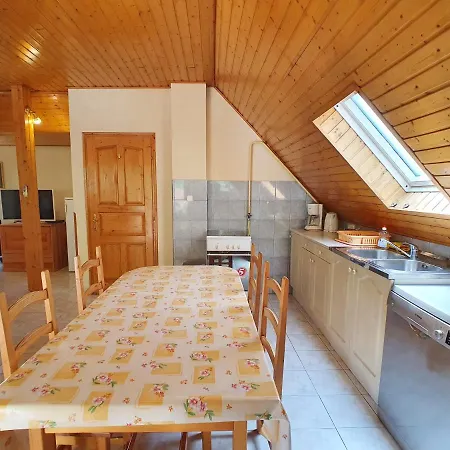 Csalogany Apartment - Biro Tours Nr 152 Vonyarcvashegy